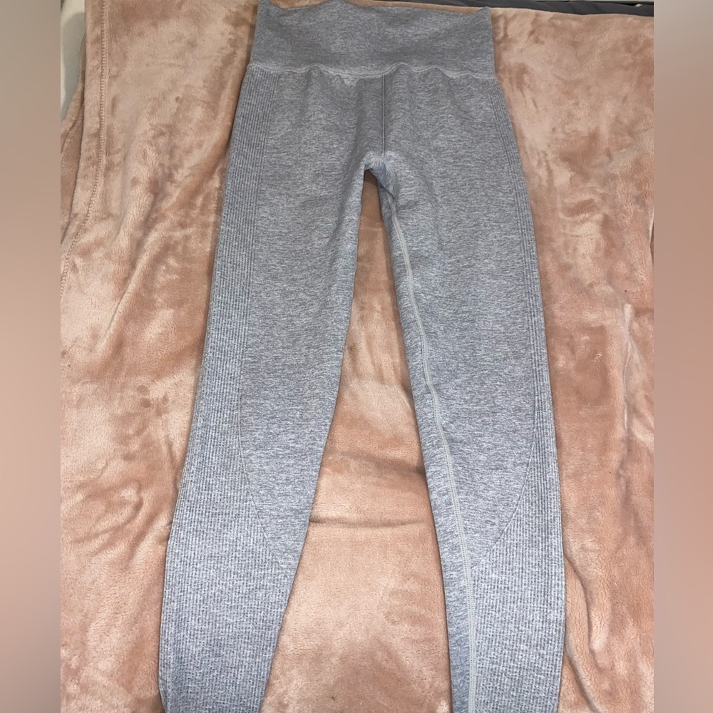 Gray Ribbed Leggings